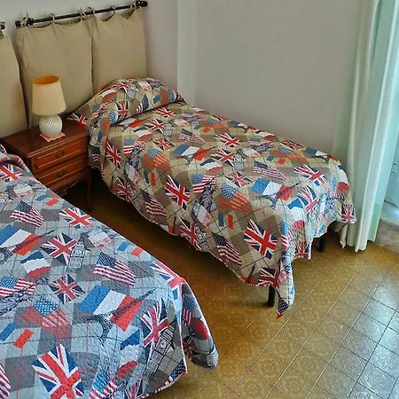 Dante Flexyrent Apartman Rapallo
